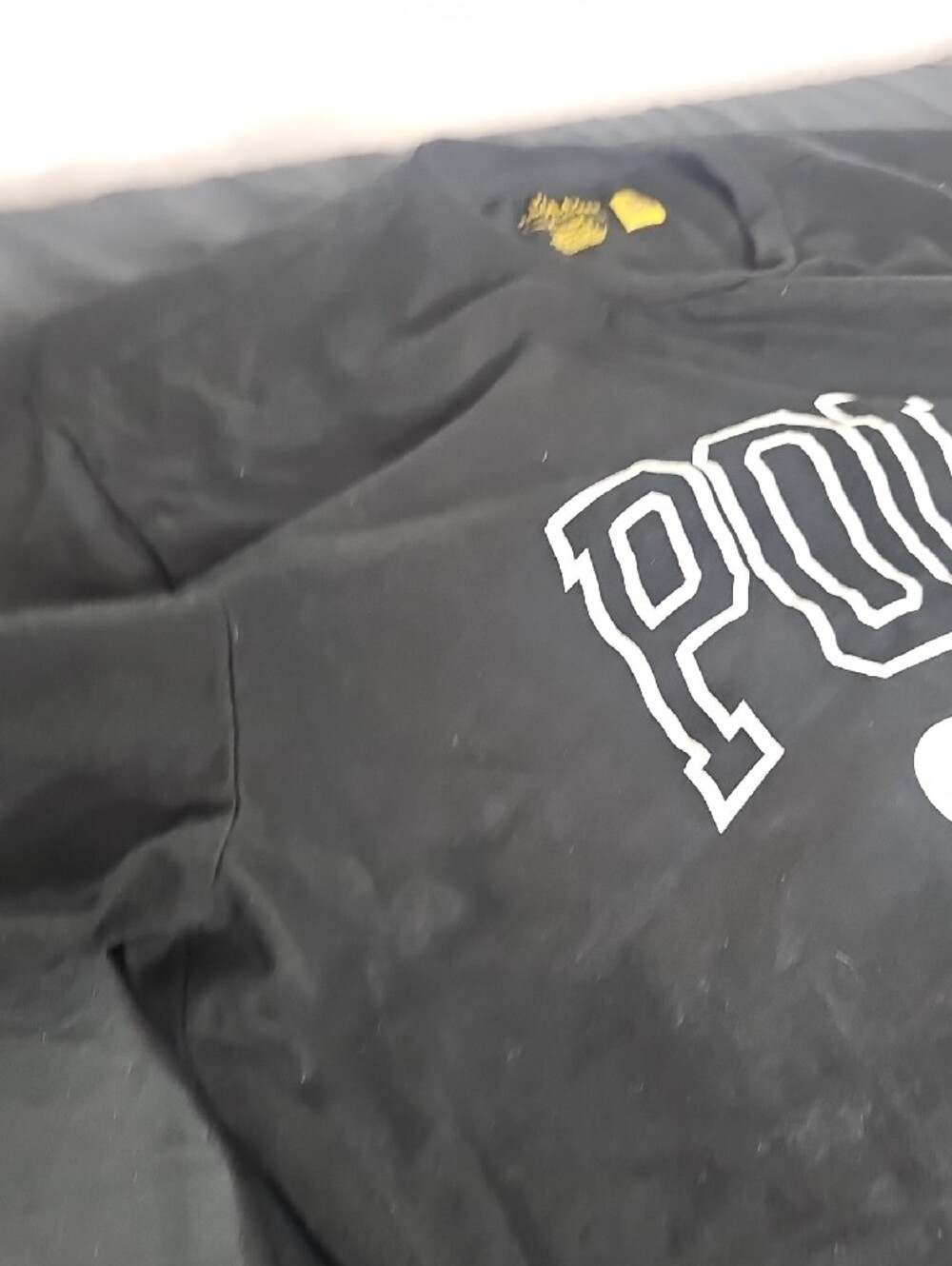 Polo Ralph Lauren Black T-Shirt with Yellow Interior Label - Picture 3 of 4